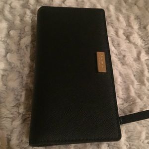 Black Kate Spade wallet